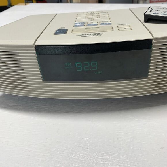 Bose Wave Radio AWRC-1P Music System w/Remote AM/FM . CD Player Not Working - Picture 2 of 8